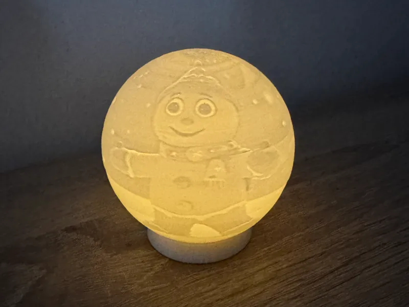 Christmas lithophane ball with gingerbread man