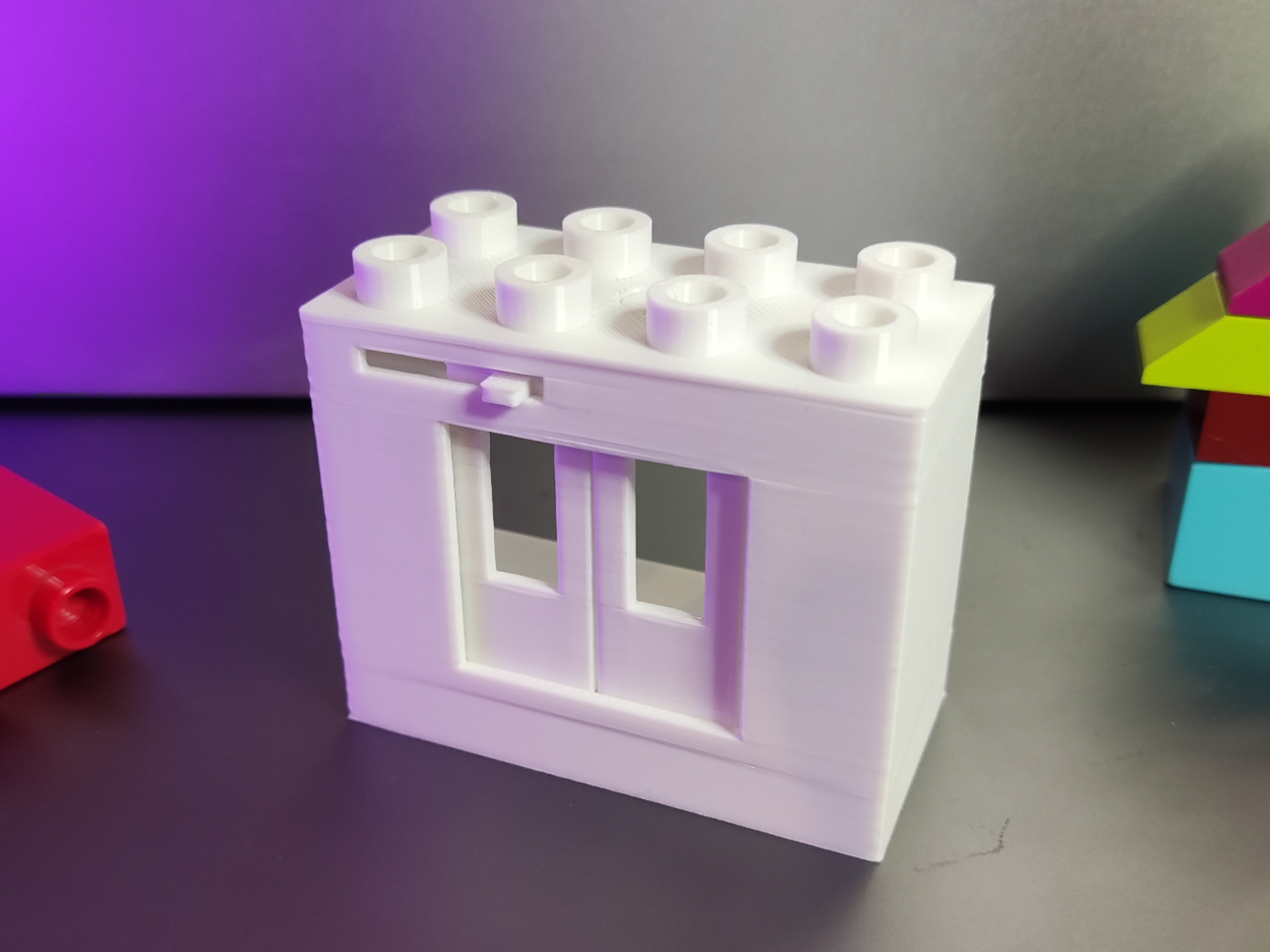 Duplo sliding doors brick