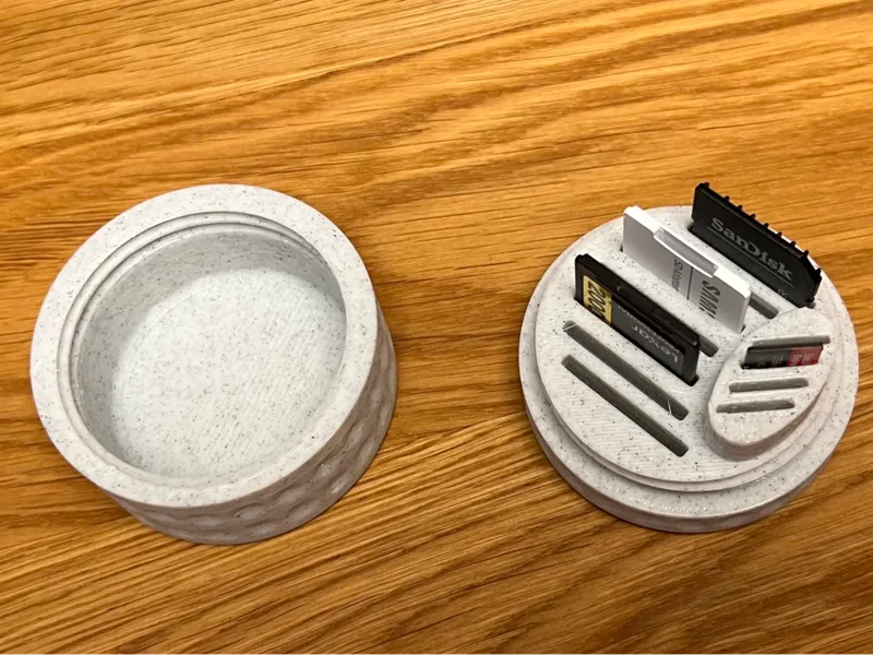 SD Card Holder / Micro SD Card Holder 
