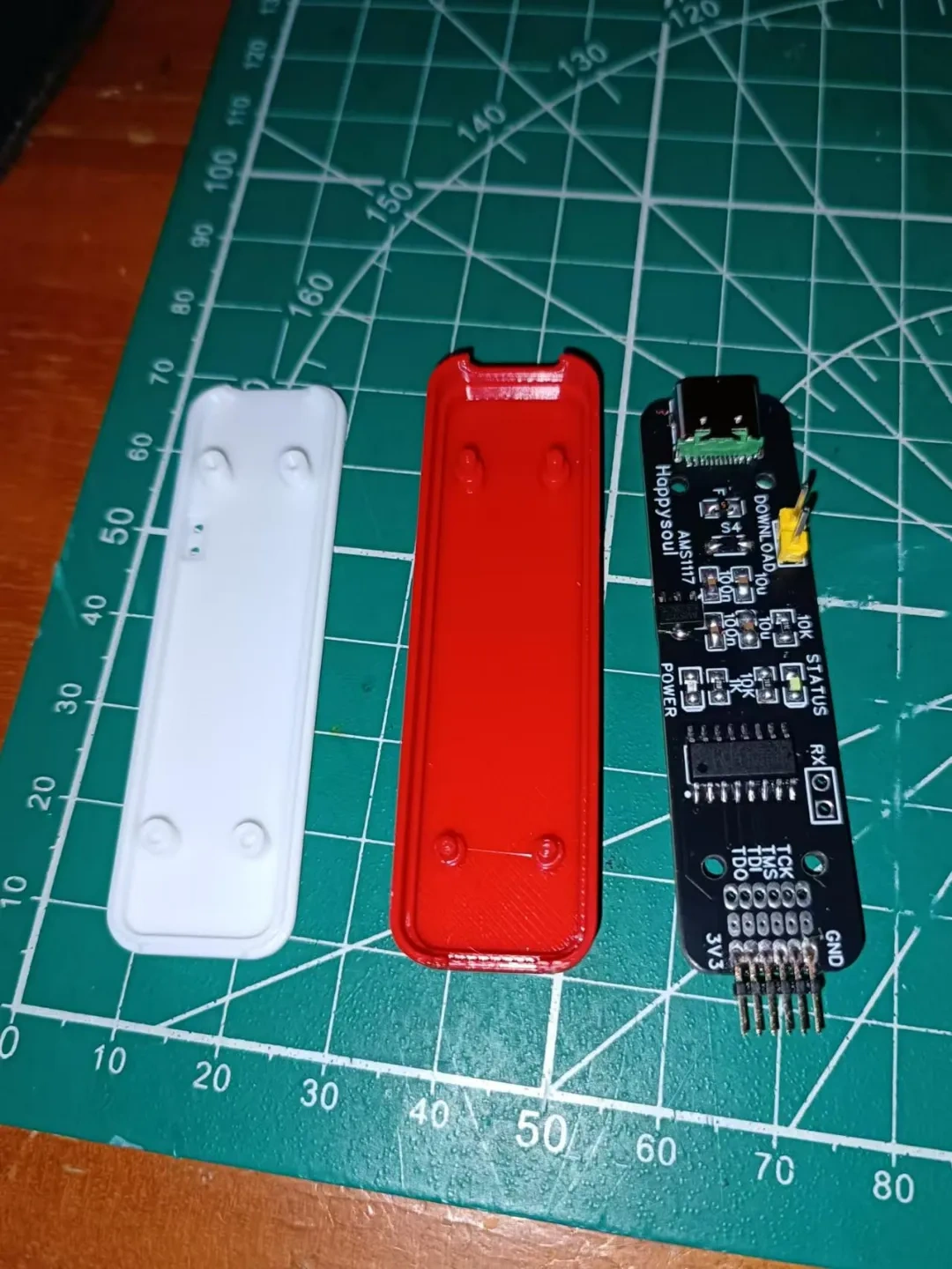 Miniatura 1 do modelo 3D 用于制作ChisFlashGBA烧录卡的固件烧录器简单外壳