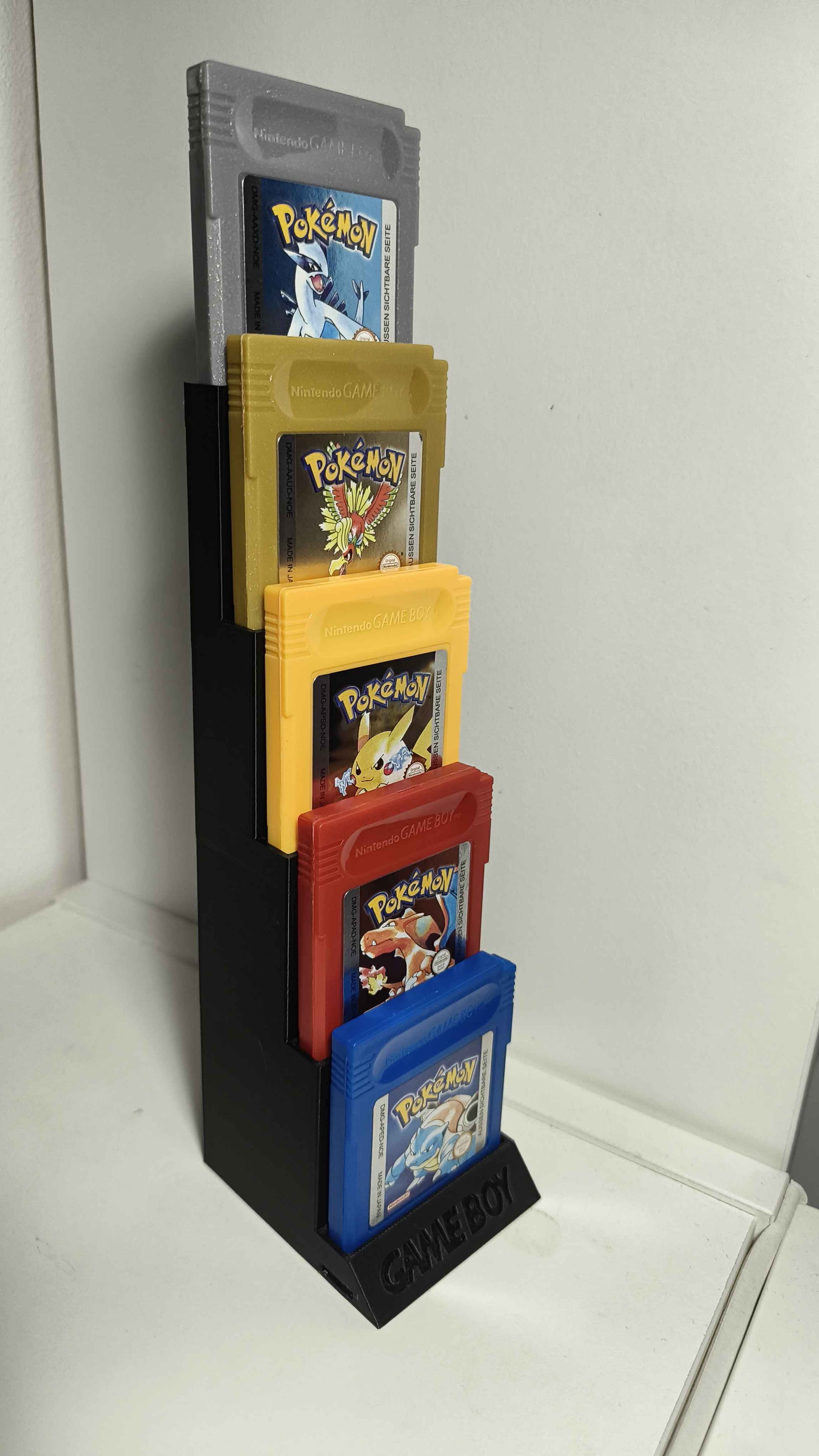 Miniatura 4 do modelo 3D Modular Gameboy Game Shelf