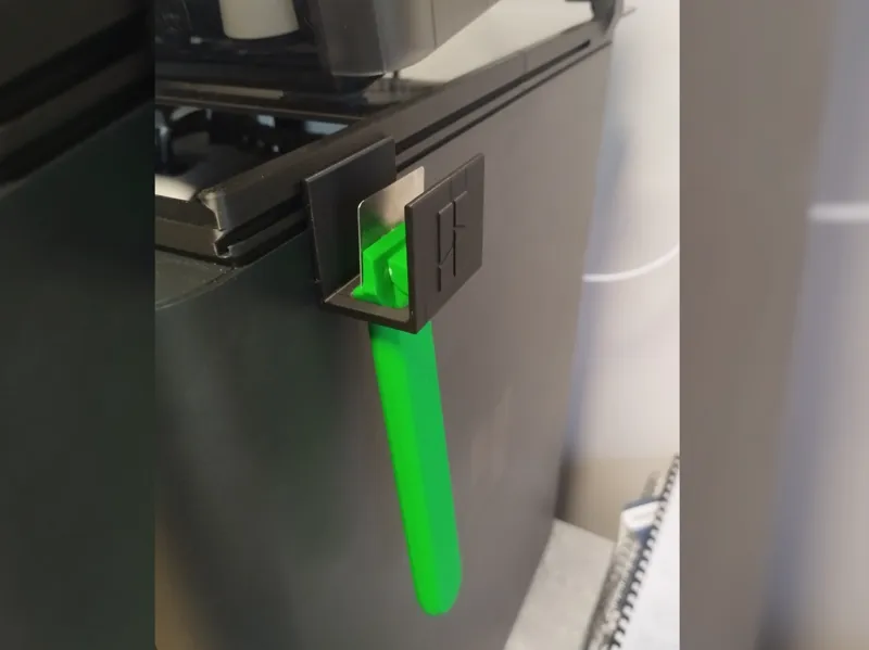 Scraper holder (for riser)
