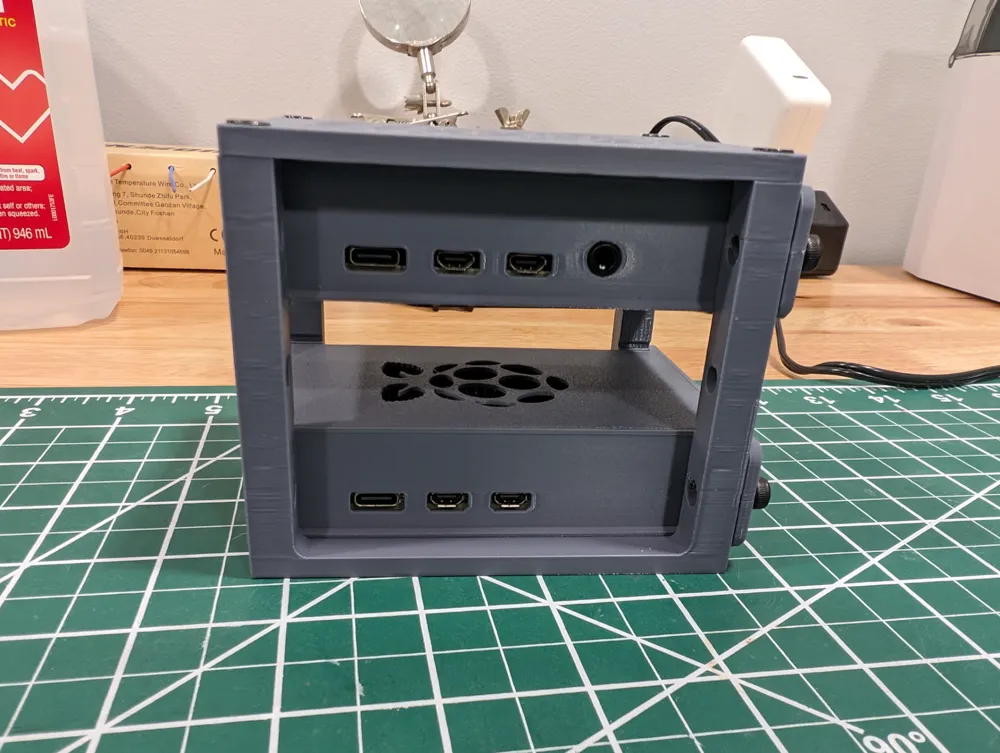 Raspberry Pi 4 & 5 Mini Server Rack Case by jonthemiller - MakerWorld