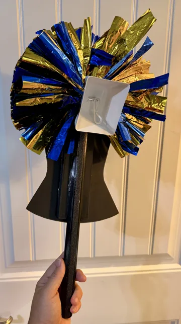 Modelo para impresión 3D: Customizable Cheer Uniform for Spirit Stick — vista de referencia 3
