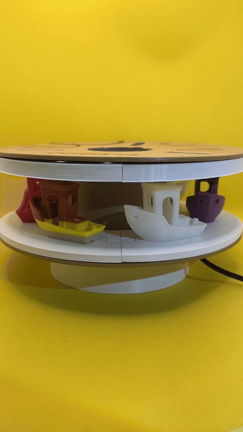 Display Turntable and Benchy Display