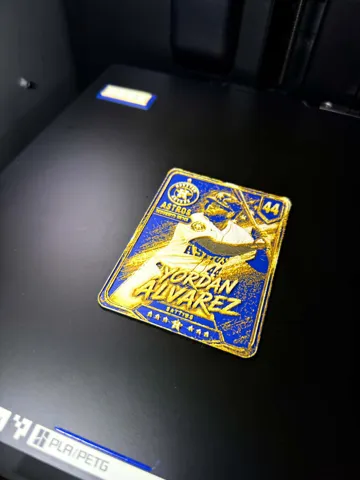 Modelo para impresión 3D: Yordan Alvarez Player Card — vista de referencia 5