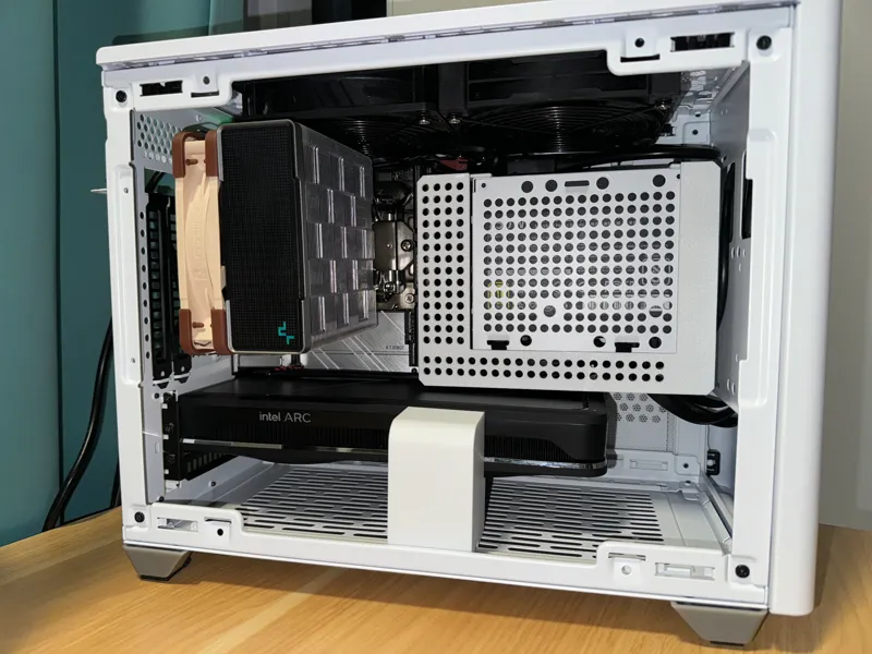 NR200 GPU Power Cable Cover