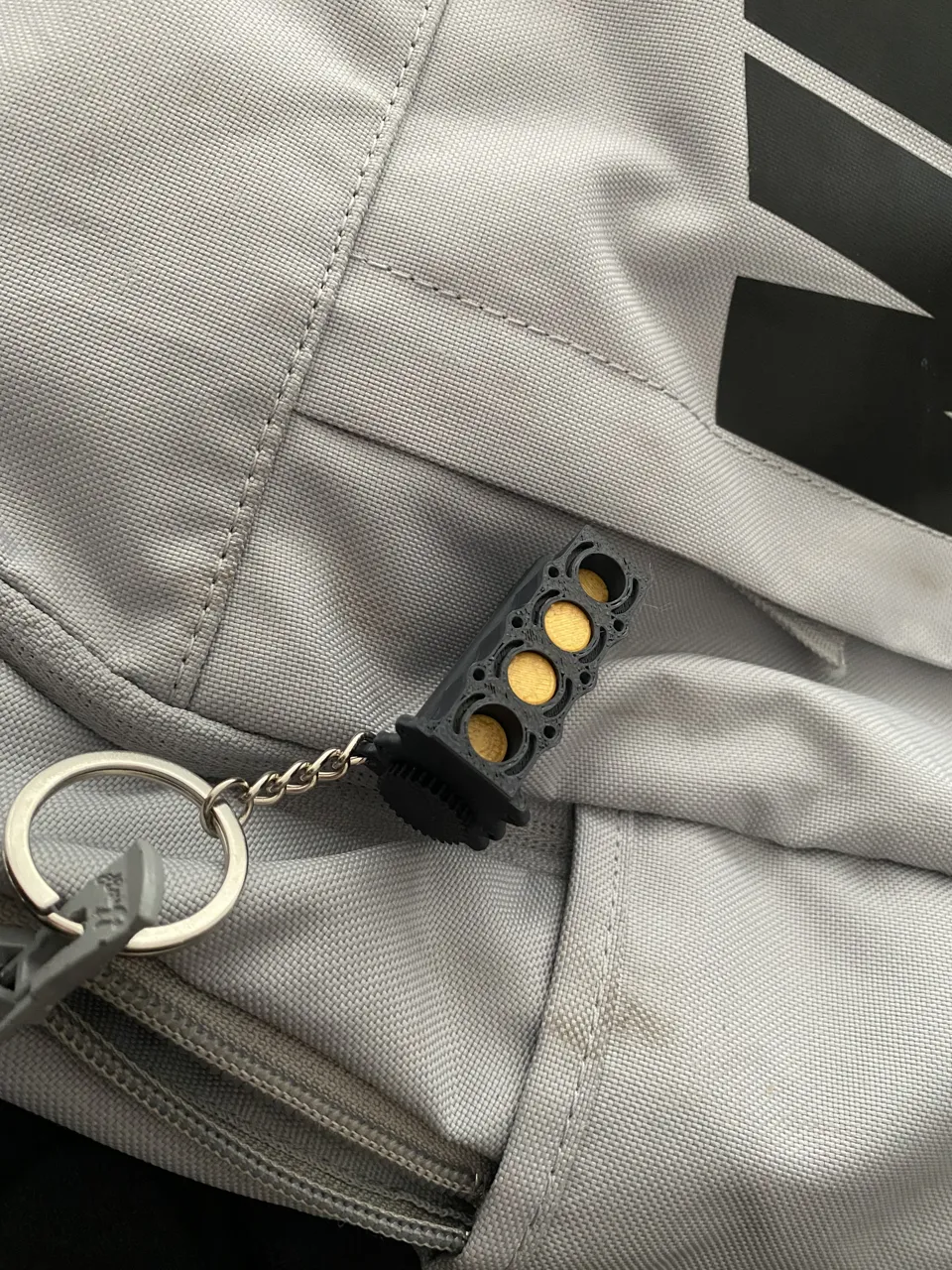 Fidget inline engine keychain view 3