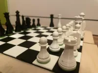 Jeu d'échecs avec échiquier — photo 2