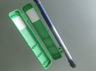 Hooklenght box for whip