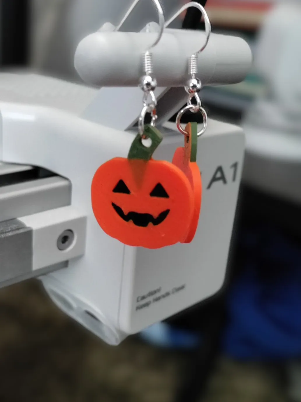 Jack-o-lantern earrings view 4