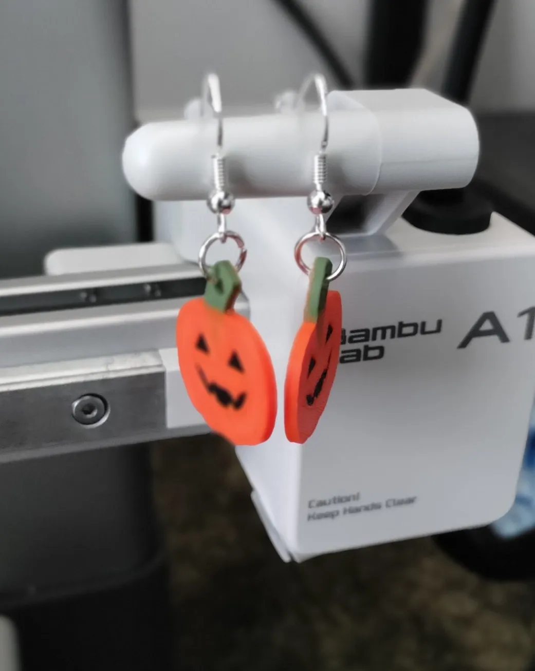 Jack-o-lantern earrings view 3