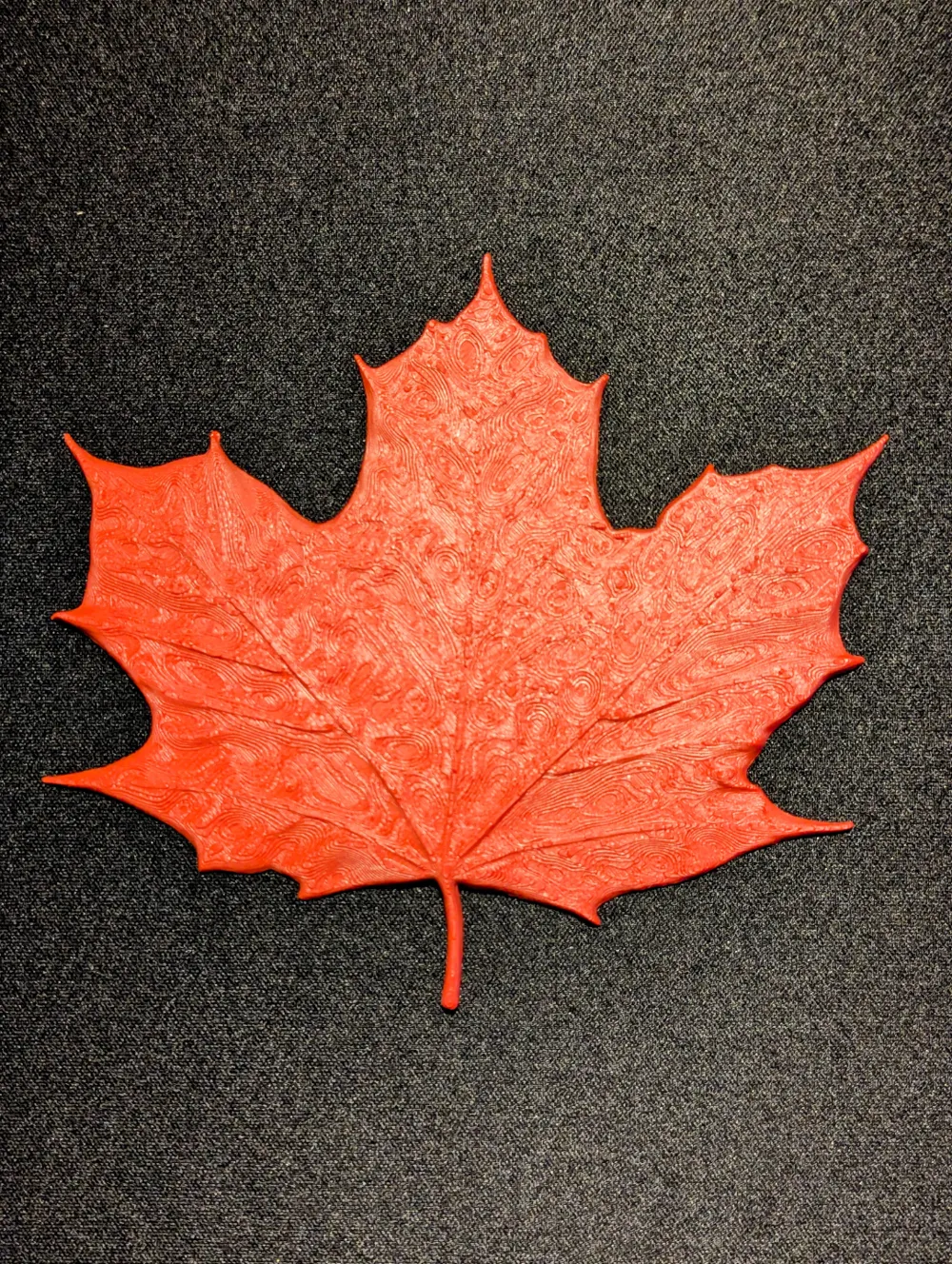 Maple Leaf Relief Applique by Wile E. 3D MakerWorld