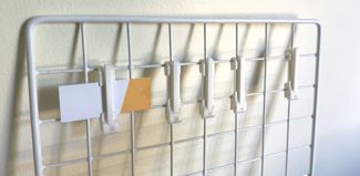 Folding display hooks