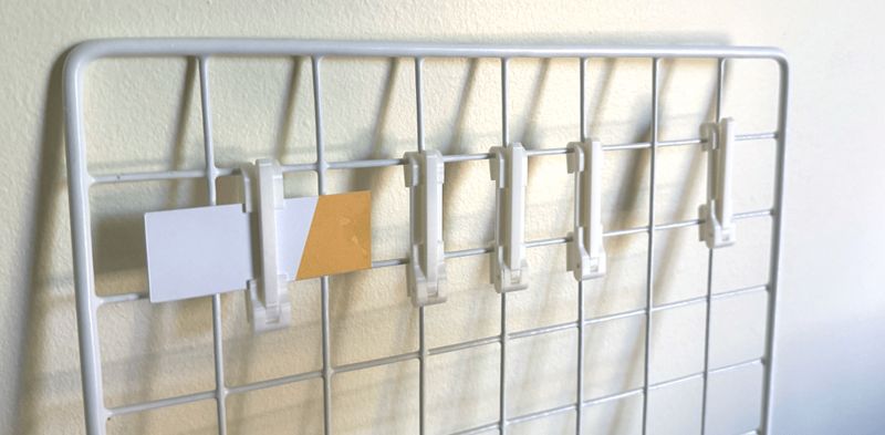 Folding display hooks