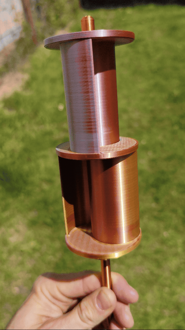 Savonius Wind Spinner–Garden & Flowerpot Decor