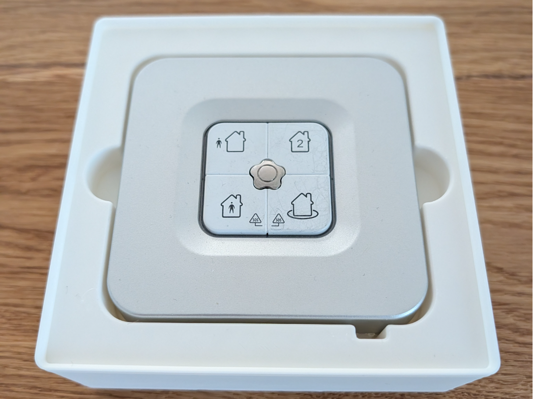 Gridfinity bin for Verisure Control box