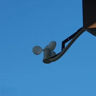 Anemometer top