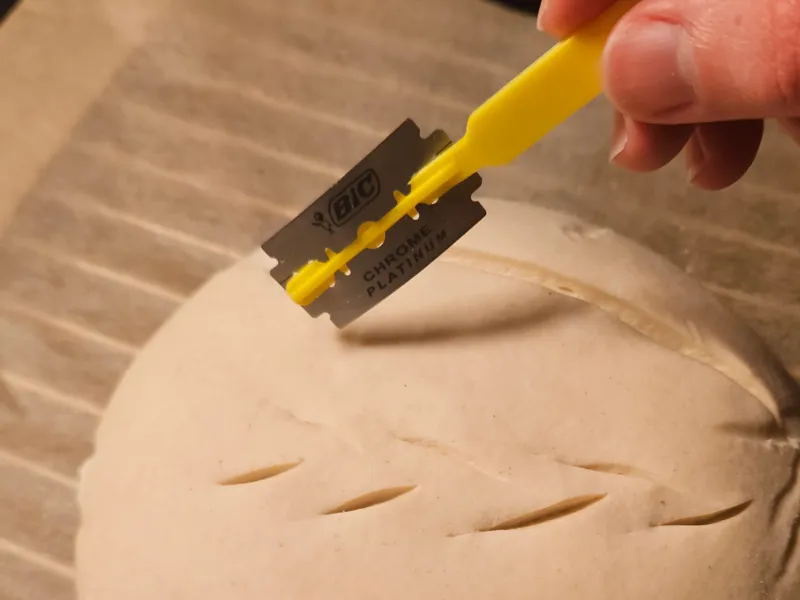 Super Simple Bread lame (with sheath)