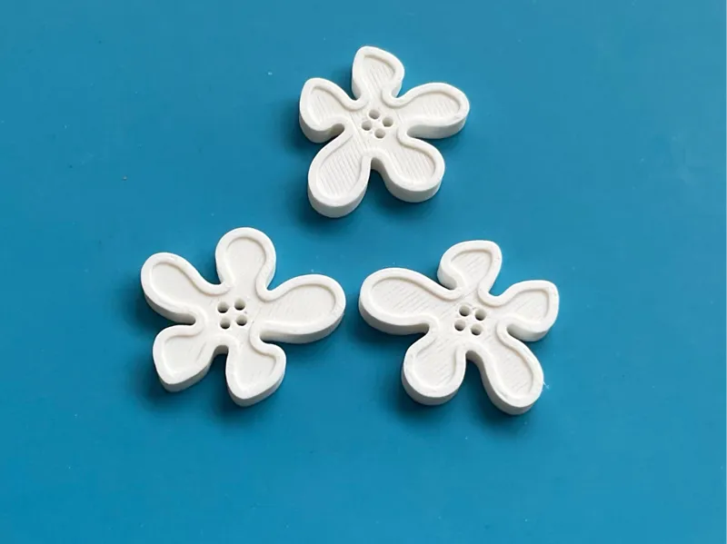 Zierknopf Blume 30mm Kleidung