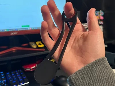 Finger Flipper