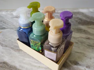 Bath & Body Works Foaming Soap Bin