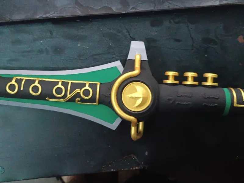 Dragon dagger