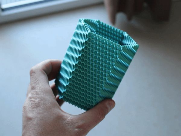 https://makerworld.bblmw.com/makerworld/model/US438858931c1c12/design/1c48e88e9823c2de.gif