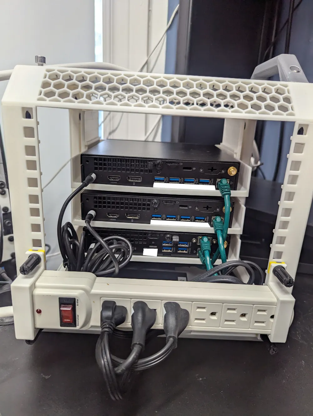 10in Rack Bar 10 Inch Rack - Power Bar Bracket - Free 3D Print Model - MakerWorld