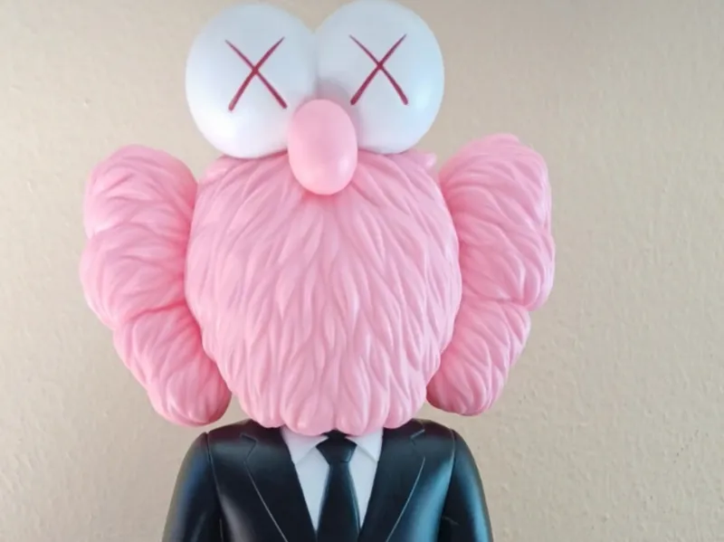 KAWS BFF ELEGANTE AMS