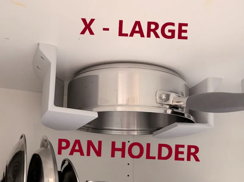 Pan Holder for Large Pans