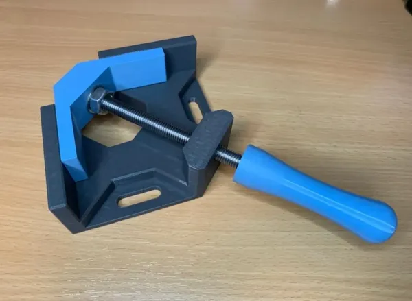 https://makerworld.bblmw.com/makerworld/model/US439c627b9cf70/design/2023-09-27_39bcd80daf71.webp