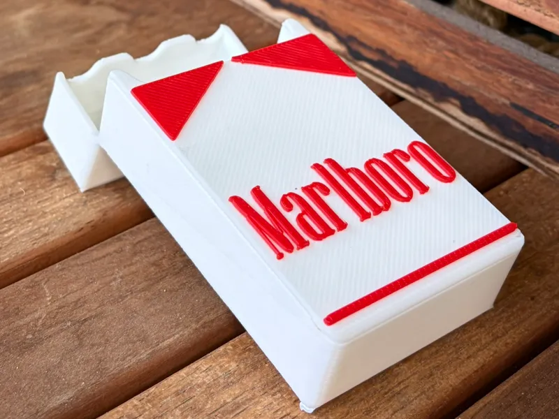 Marlboro pack ashtray (No AMS)