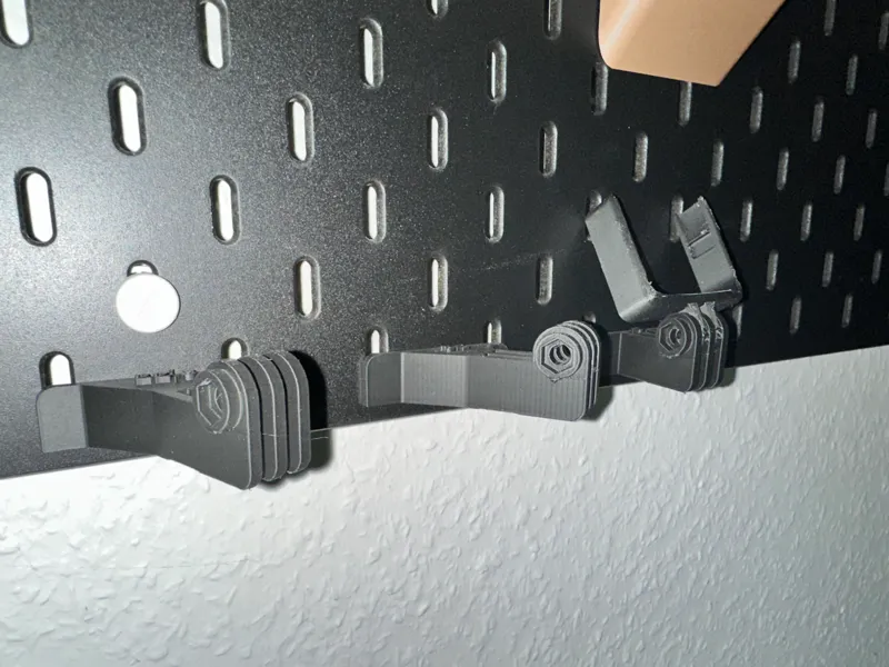 Logitech Streamcam mount for Skadis