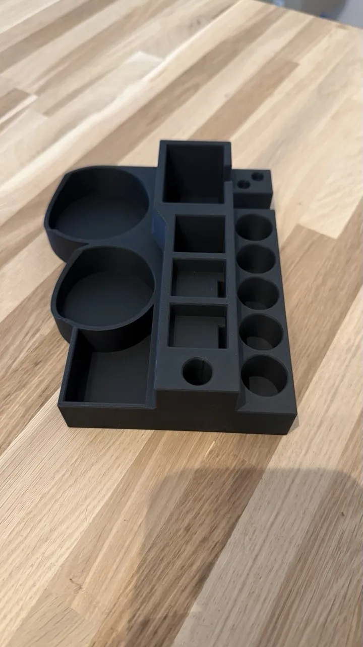 Arizer Solo III v2 + XMax V3 Pro + Grinder Stand view 4