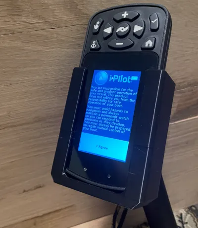 IPilot Link Remote Holder with 1 inch Ball Mount