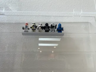 minifig display!