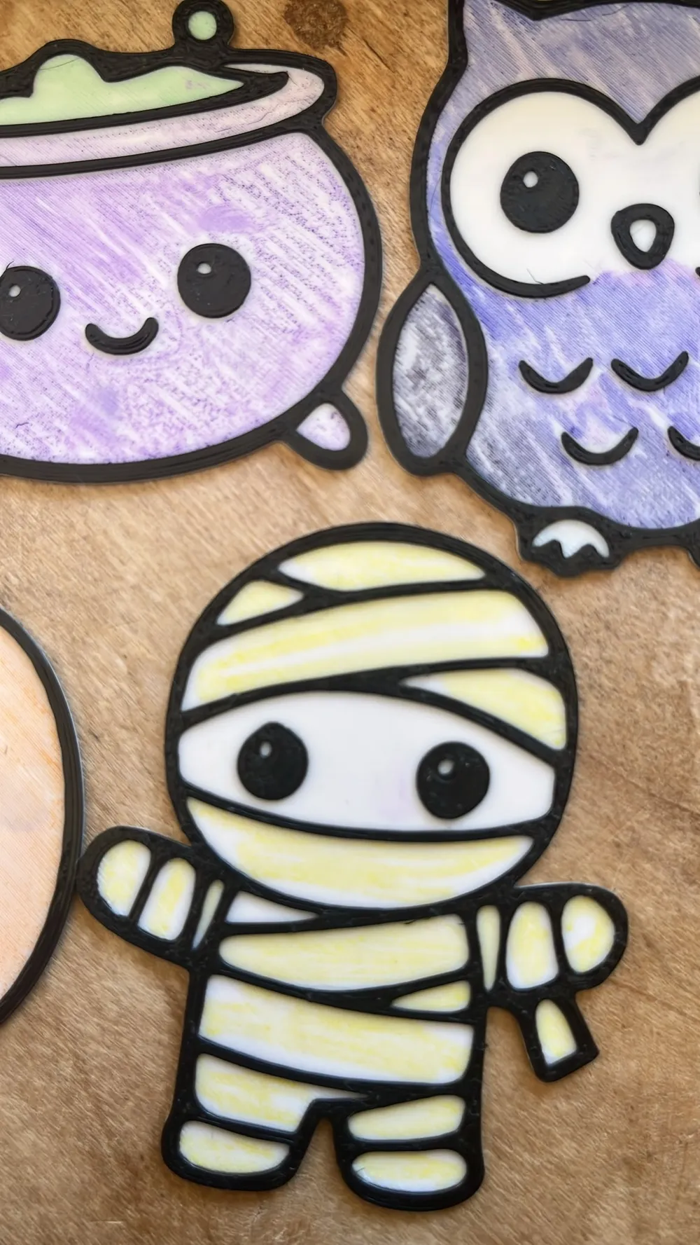 Cute Halloween Painting Kit - Free 3D Print Model - MakerWorld
