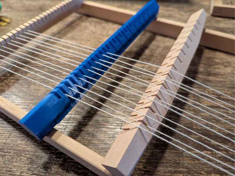 Loom Shedding thingy (heddle bar)