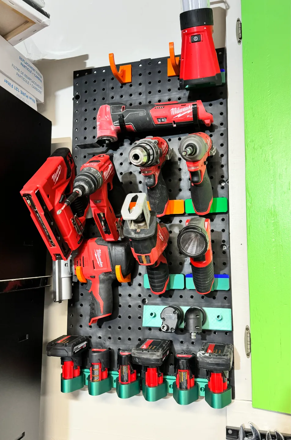 Milwaukee M12 Installation Drill/Driver Head Mount for Pegboards