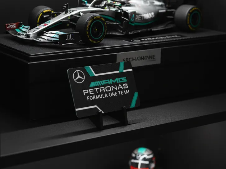 Mercedes AMG Petronas F1 Collector's Card