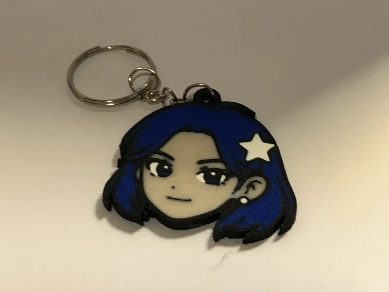 KPOP Inspired Girl Keychain (Star Style)