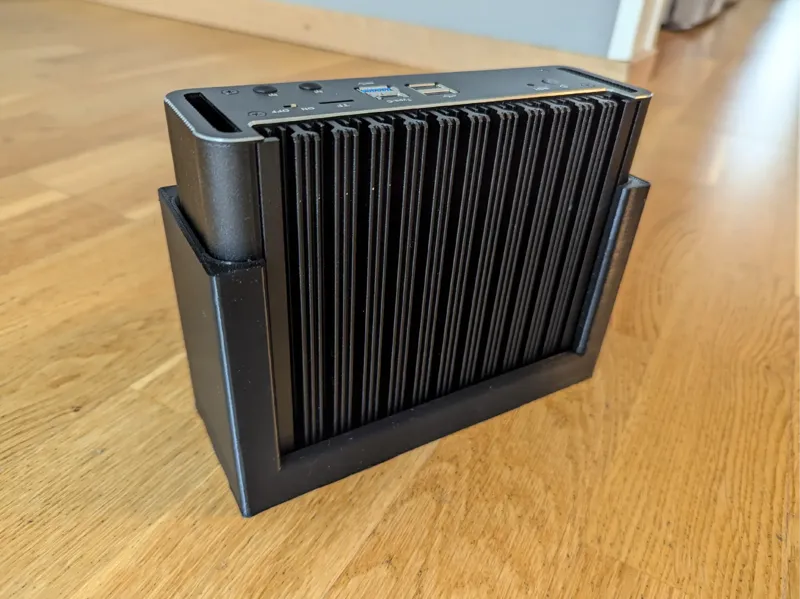 HUNSN RJ26 mini PC wall mount