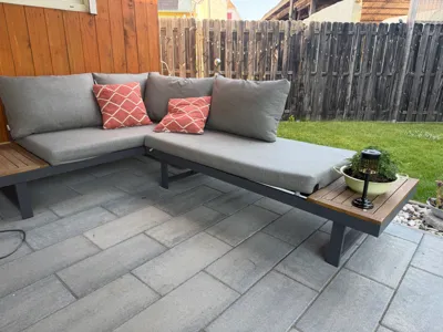 Cushion Holder - Sofa / Lounge / Seating Area