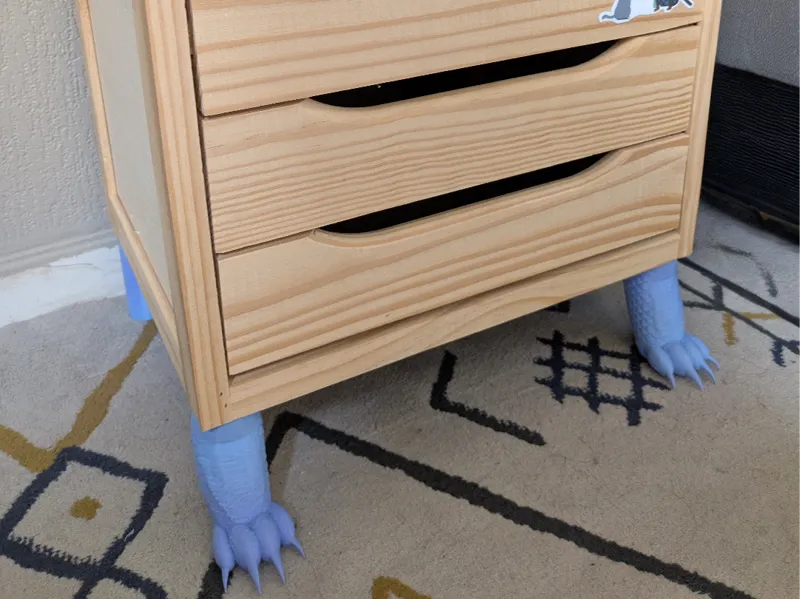 Dragon cat furniture feet