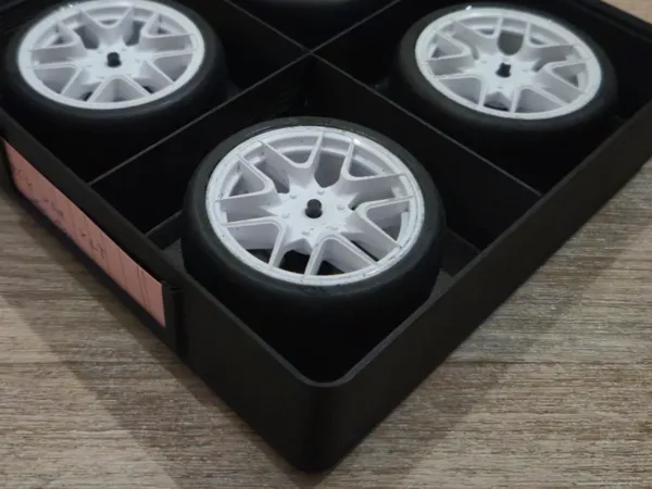 Boîte de rangement roues RC 1:10