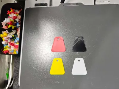 Essential print for new printer - Filament anti-tangling clip quick print