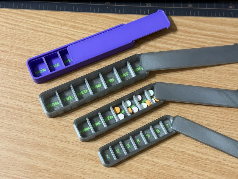 超精簡七日藥盒 Ultra-compact seven-day pill organizer