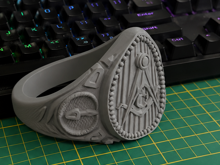 Masonic Signet Ring Statue | Large Sculpture