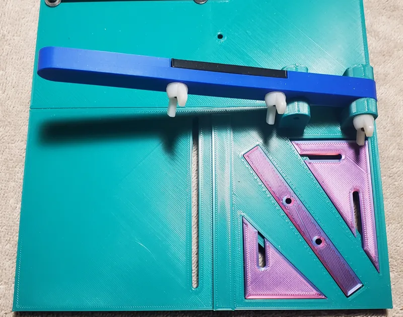 BALSA CHOPPER TABLE